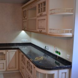 Изображение Столешница для кухни из гранита Блек Таурус
