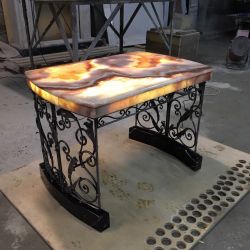 Изображение Столешница из оникса