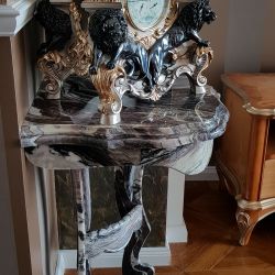 Изображение Столик для часов из мрамора