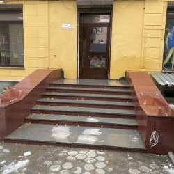 Изображение Крыльцо из гранита