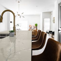 Изображение Кварцевый агломерат бежевый Etna Quartz BIANCO CRYSTALLO EQAC EQAM