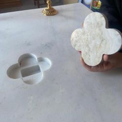 Изображение Престол и жертвенник из мрамора