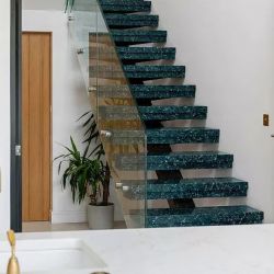 Изображение Кварцевый агломерат бежевый Кварцевый Агломерат Aquamarine Quantra Quartz